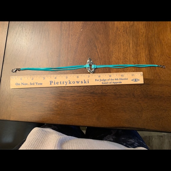 Necklace - Picture 2 of 3